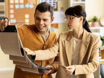 Today’s Blog Industry Finance  Business Consulting. - 雷速直播